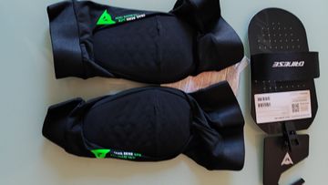 Brugt Dainese Lite trail Skin 2025 bike — billede 4 af 10