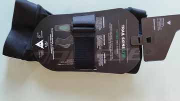 Brugt Dainese Lite trail Skin 2025 bike — billede 3 af 10