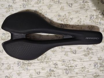 Used liv Approach Saddles & Seatposts