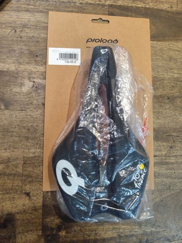 Used Prologo tour de france collection 2024 Saddles & Seatposts