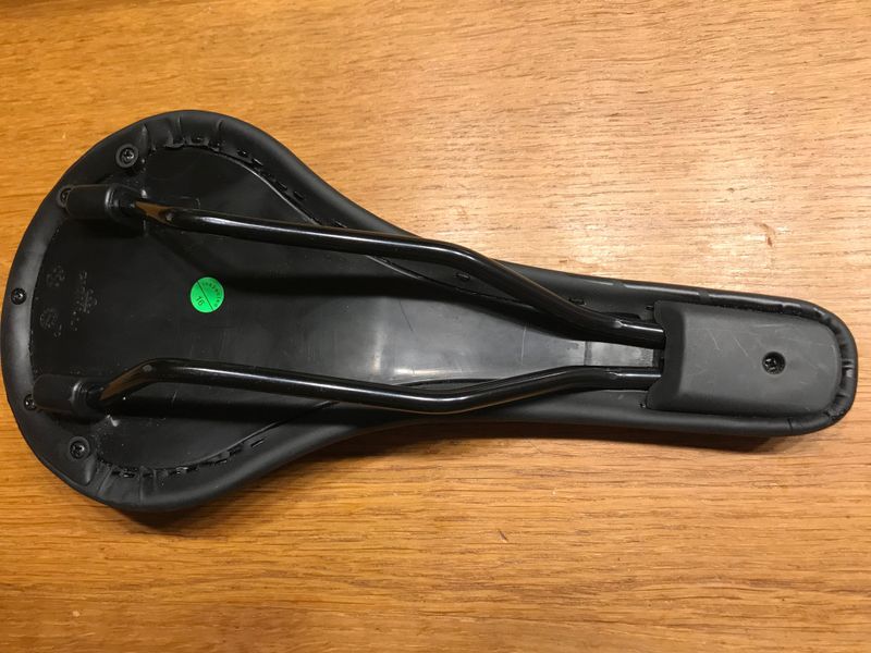 Used Sixpack Racing Kamikaze 2020 Saddles & Seatposts