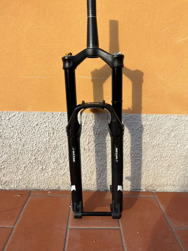 Used FORMULA SELVA R 140/160 2022 Fork