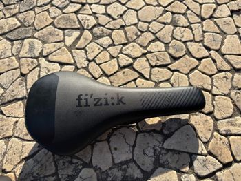 Used Fizik Taiga 2024 bike — image 1 of 3