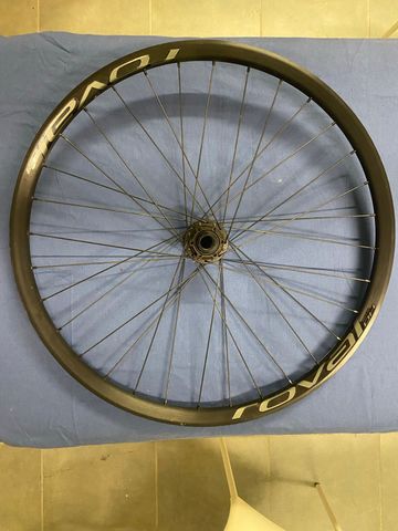 Used roval dh bike — image 2 of 2