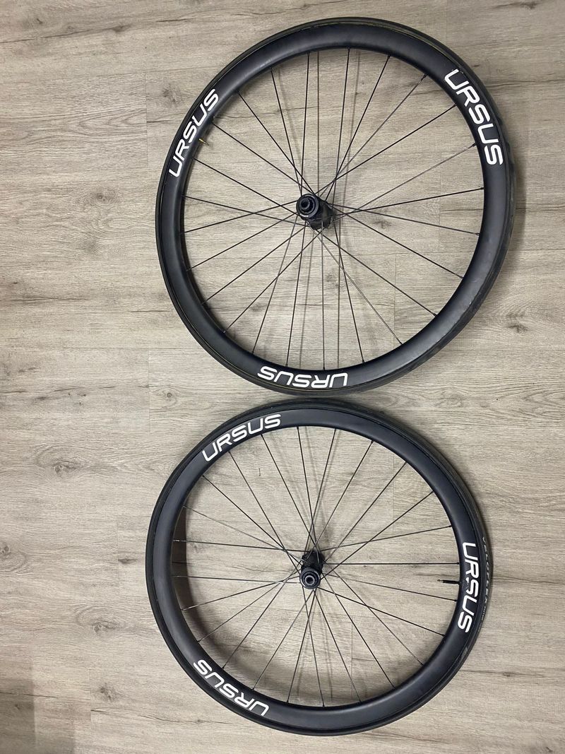 Używany URSUS misura c37 Wheels