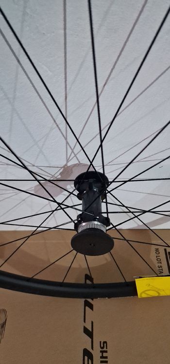 Brugt Shimano R8170 2025 bike — billede 3 af 5