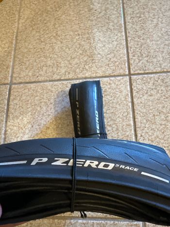 Brugt Pirelli pzero 2024 bike — billede 2 af 2
