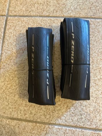 Brugt Pirelli pzero 2024 Tyres & Tubes