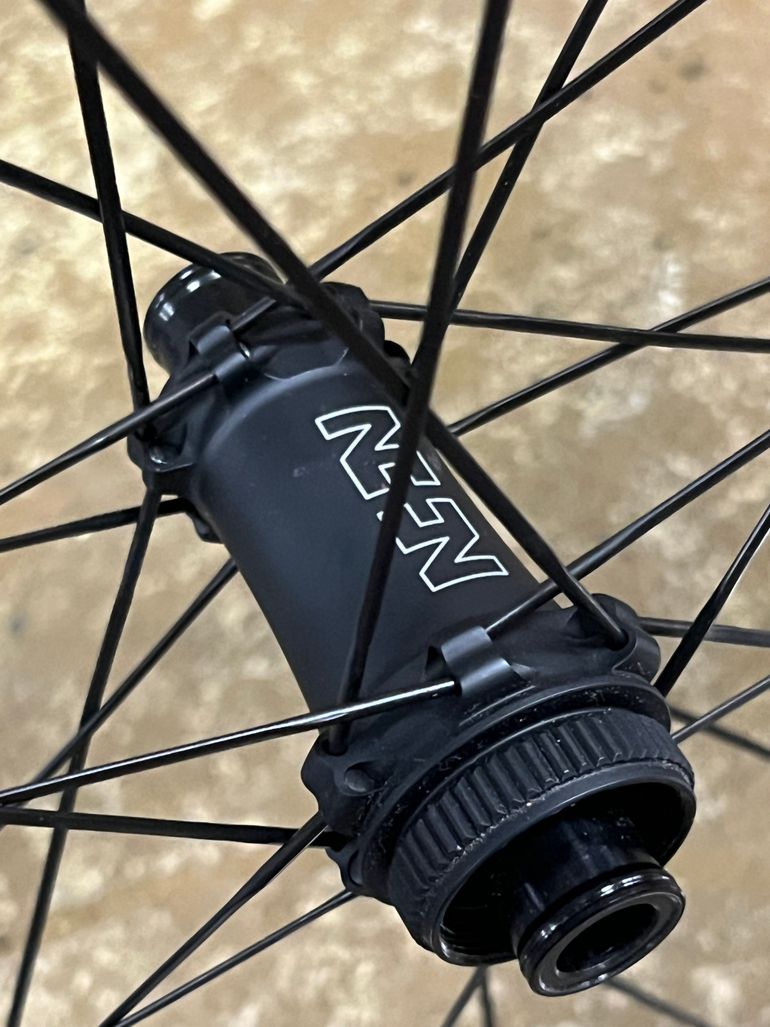 Brugt NONPLUS Components C45 Road Laufradsatz 2025 bike — billede 11 af 15