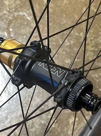 Brugt NONPLUS Components C45 Road Laufradsatz 2025 bike — billede 9 af 15