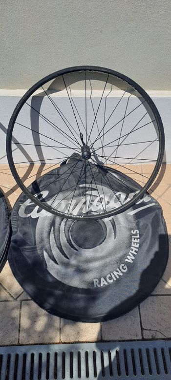 Used Campagnolo Hyperon 2012 bike — image 4 of 8