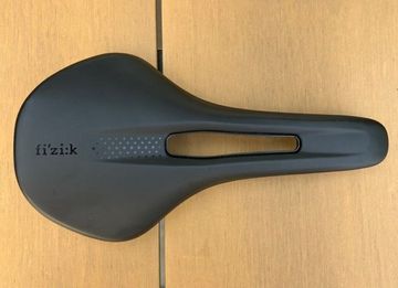 Tweedehands Fizik race Kium 140mm 2024 Saddles & Seatposts