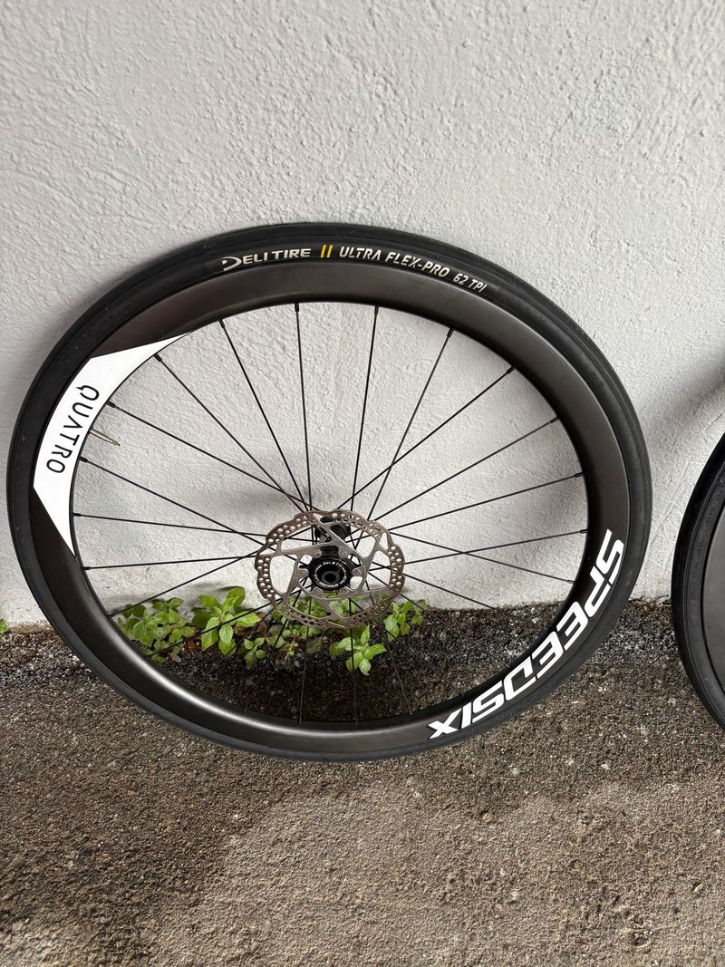 Used Speedsix Quatro 2025 bike — image 2 of 3