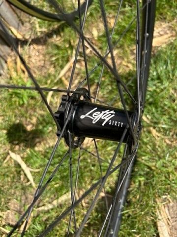 Used Crest S2 MTB wielen 2023 bike — image 2 of 2