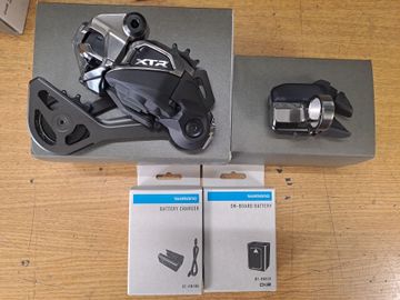 Tweedehands Shimano XTR 9250 Di2 Upgrade kit 2025 Groupset