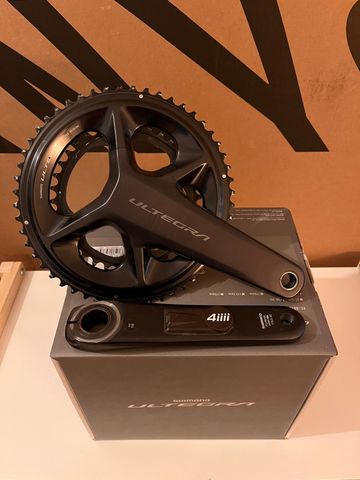 Tweedehands Shimano R8100 4iiii Precision+ 2022 Drivetrain & Pedals