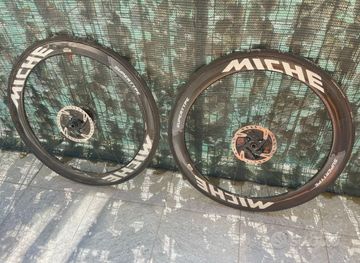 Tweedehands supertype Wheels