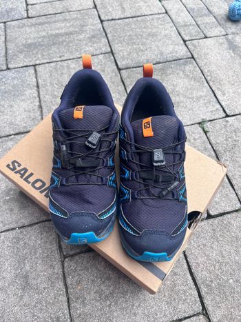 Salomon, XA pro V8