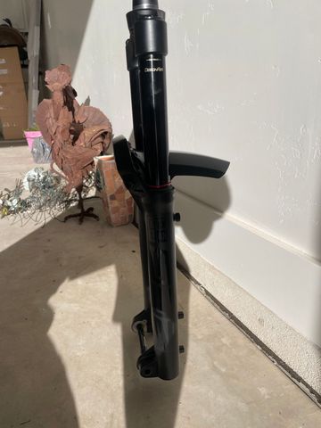 Used RockShox Zeb Select 2024 bike — image 2 of 3