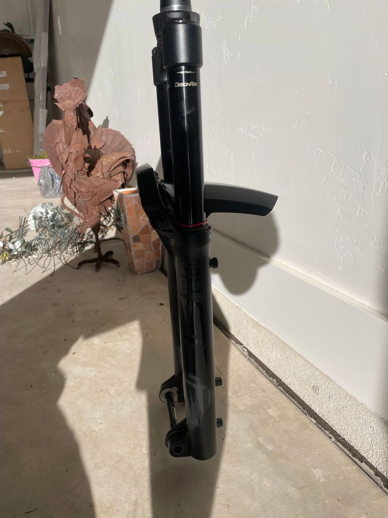 Used RockShox Zeb Select 2024 bike — image 2 of 3