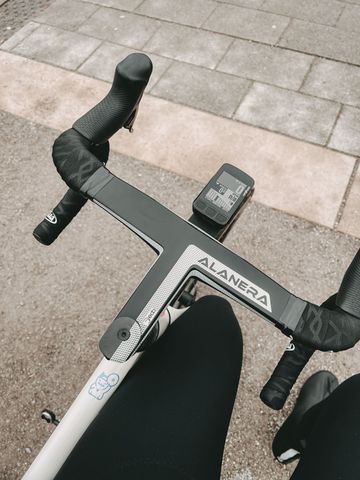 Used Deda ALANERA RS Team 2023 bike — image 4 of 4