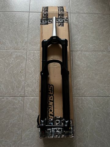 Tweedehands Sr Suntour Durolux 38 R2C2 2024 Fork
