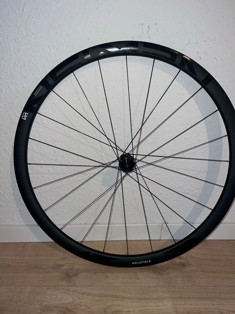 Używany Newmen Evolution sl.r 3.2 Disc 2021 bike — zdjęcie 13 z 17