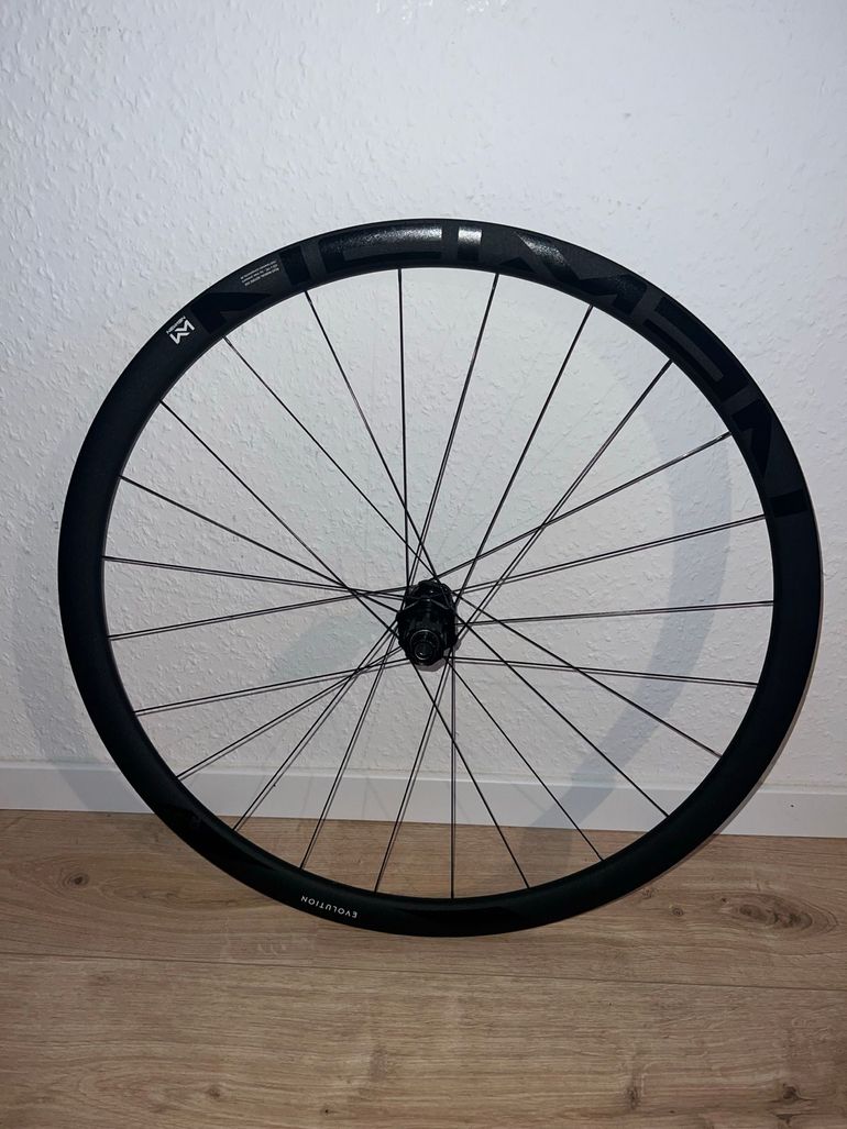 Używany Newmen Evolution sl.r 3.2 Disc 2021 bike — zdjęcie 3 z 17
