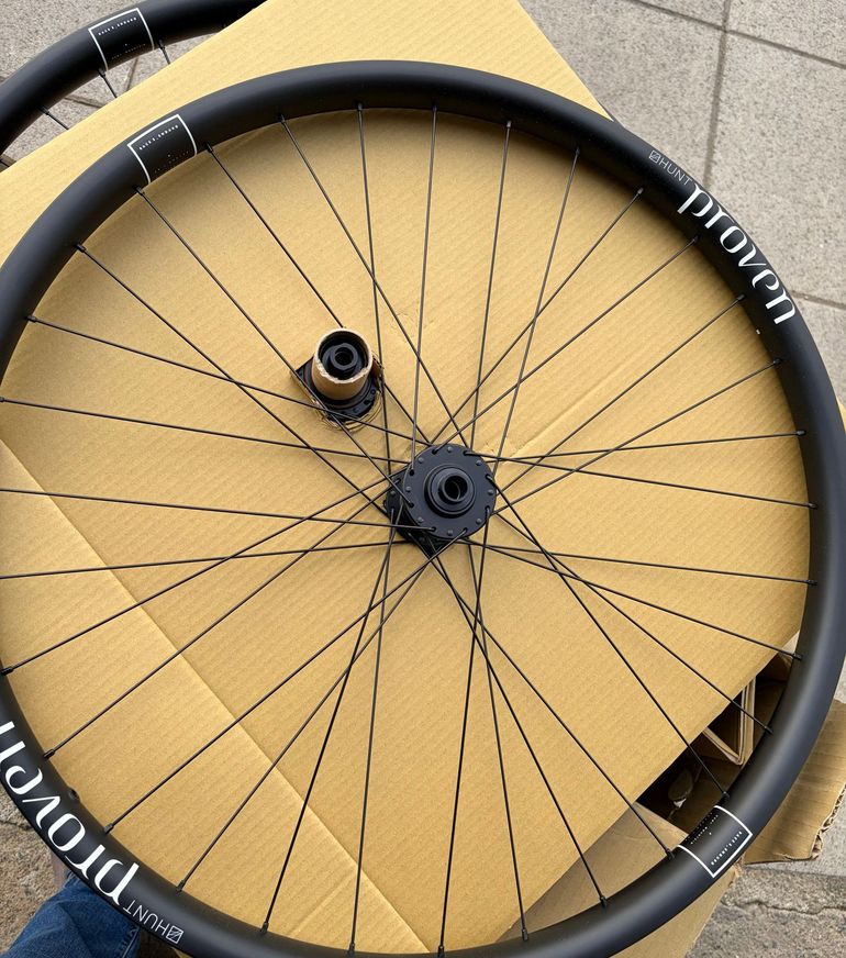 Used Hunt Proven 2024 bike — image 9 of 10