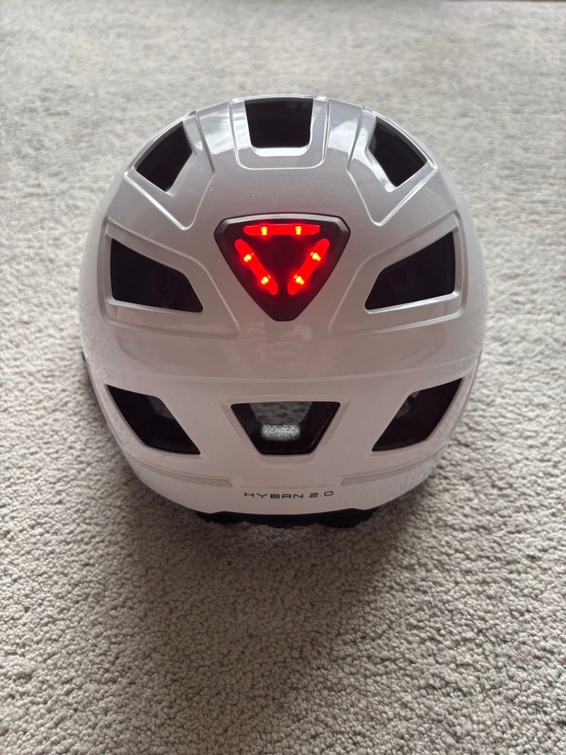 Käytetty ABUS Hyban 2.0 2021 Cycling Accessories