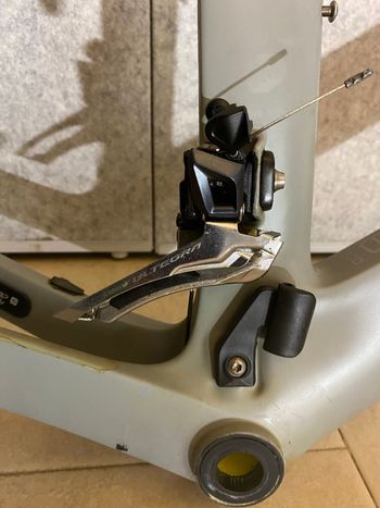 Brugt Trek madone slr 6 2020 bike — billede 5 af 8