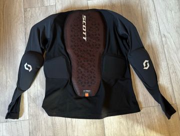 Used Scott softcon air protector jacket 2024 bike — image 2 of 3