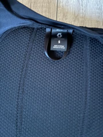 Used Scott softcon air protector jacket 2024 bike — image 3 of 3