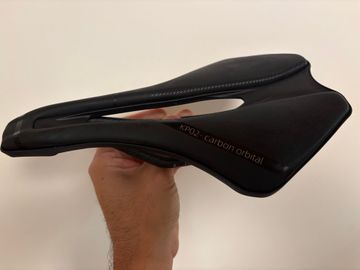 Tweedehands no brand sella carbon rails circa 120gr 2025 Saddles & Seatposts