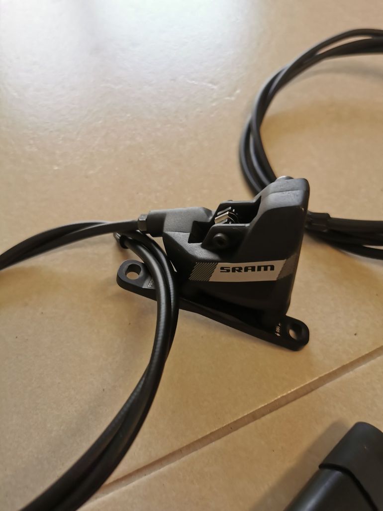 Brugt Sram S-300 2024 bike — billede 2 af 4