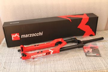 Brugt Marzocchi Bomber Z1 COIL 2023 bike — billede 4 af 12