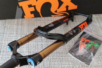 Tweedehands Fox Factory Kashima 34 2023 bike — afbeelding 15 van 20