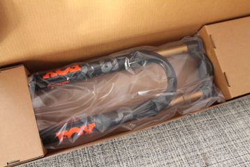 Tweedehands Fox Factory Kashima 34 2023 bike — afbeelding 4 van 20