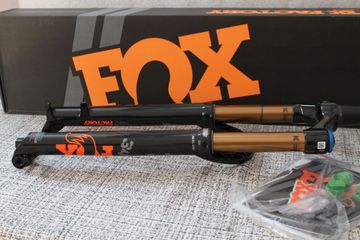 Tweedehands Fox Factory Kashima 34 2023 bike — afbeelding 19 van 20