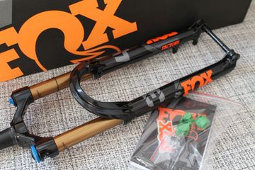 Tweedehands Fox Factory Kashima 34 2023 bike — afbeelding 14 van 20