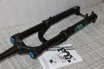 Brugt Fox float 38 Performance 2024 bike — billede 12 af 13
