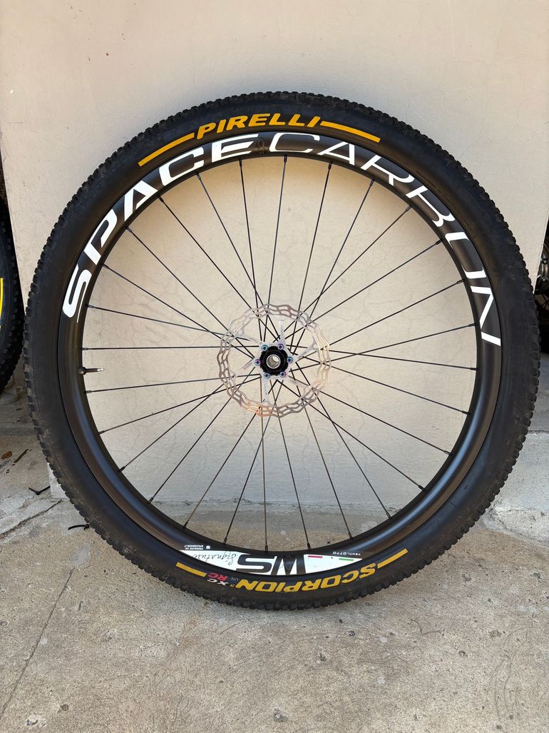 Brugt Spacecarbon ws signature 2023 bike — billede 2 af 8