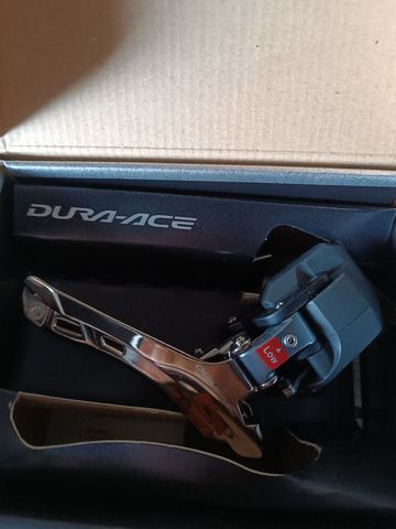 Used Shimano FD-7970 2016 Drivetrain & Pedals
