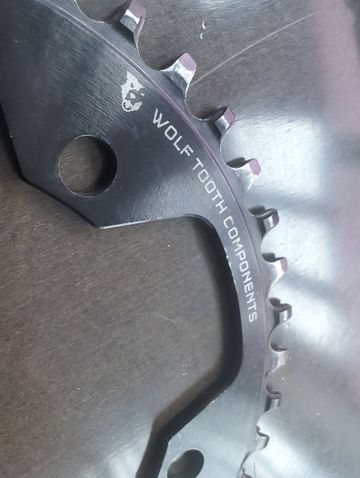 Brugt Wolf Tooth 130BCD 44T DropStop Kettenblatt 2025 bike — billede 3 af 6