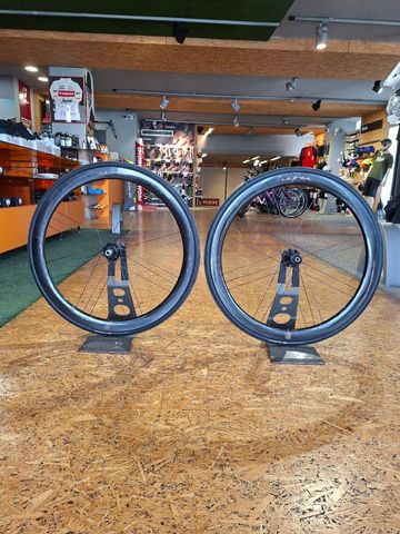 Used Campagnolo Bora Ultra WTO45 Disc 2023 Wheels