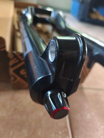 Używany Rock Shox Zeb 2025 bike — zdjęcie 4 z 5