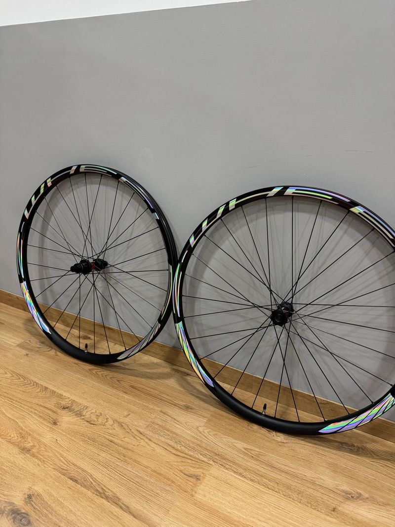 Tweedehands Z-Wheels HZ-28M 2025 Wheels