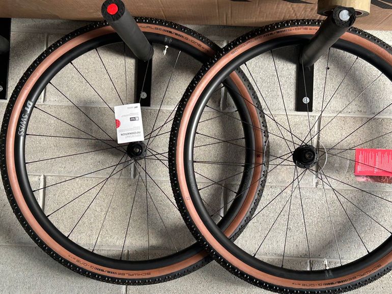 Used Dt Swiss GRAVEL LN bike — image 2 of 2