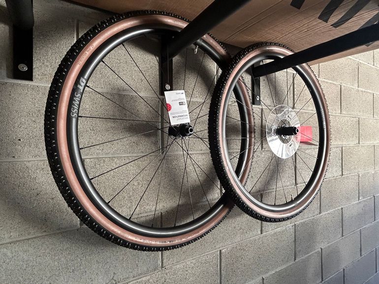 Used Dt Swiss GRAVEL LN bike — image 1 of 2