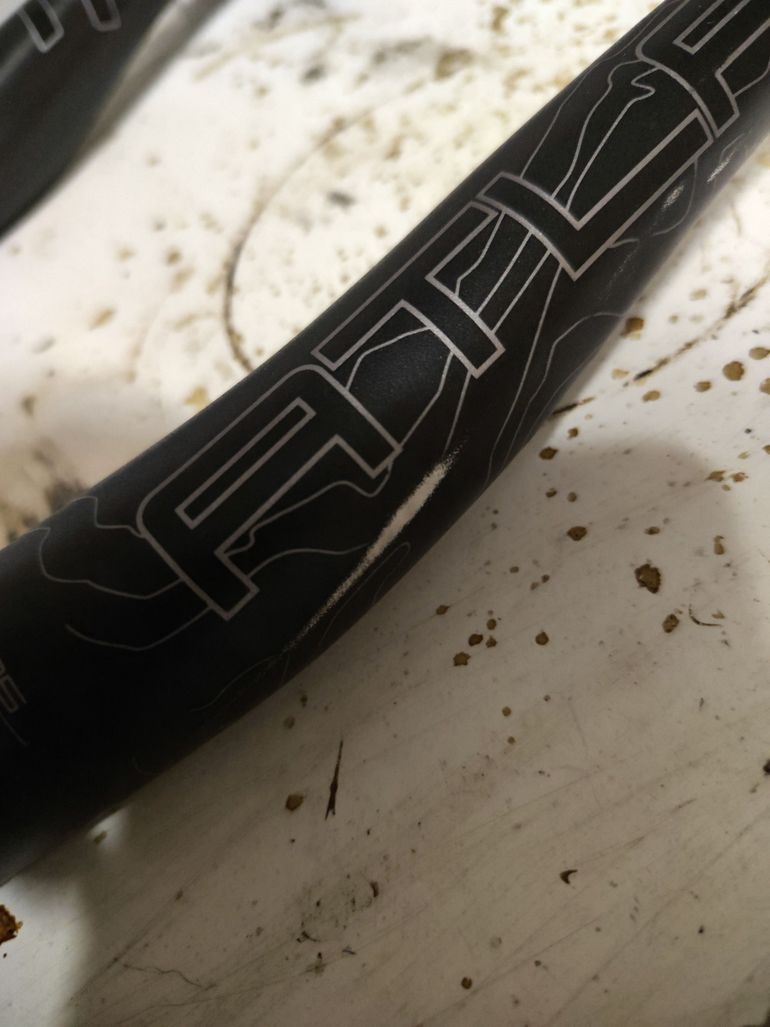 Used Race Face Atlas 2021 bike — image 6 of 6